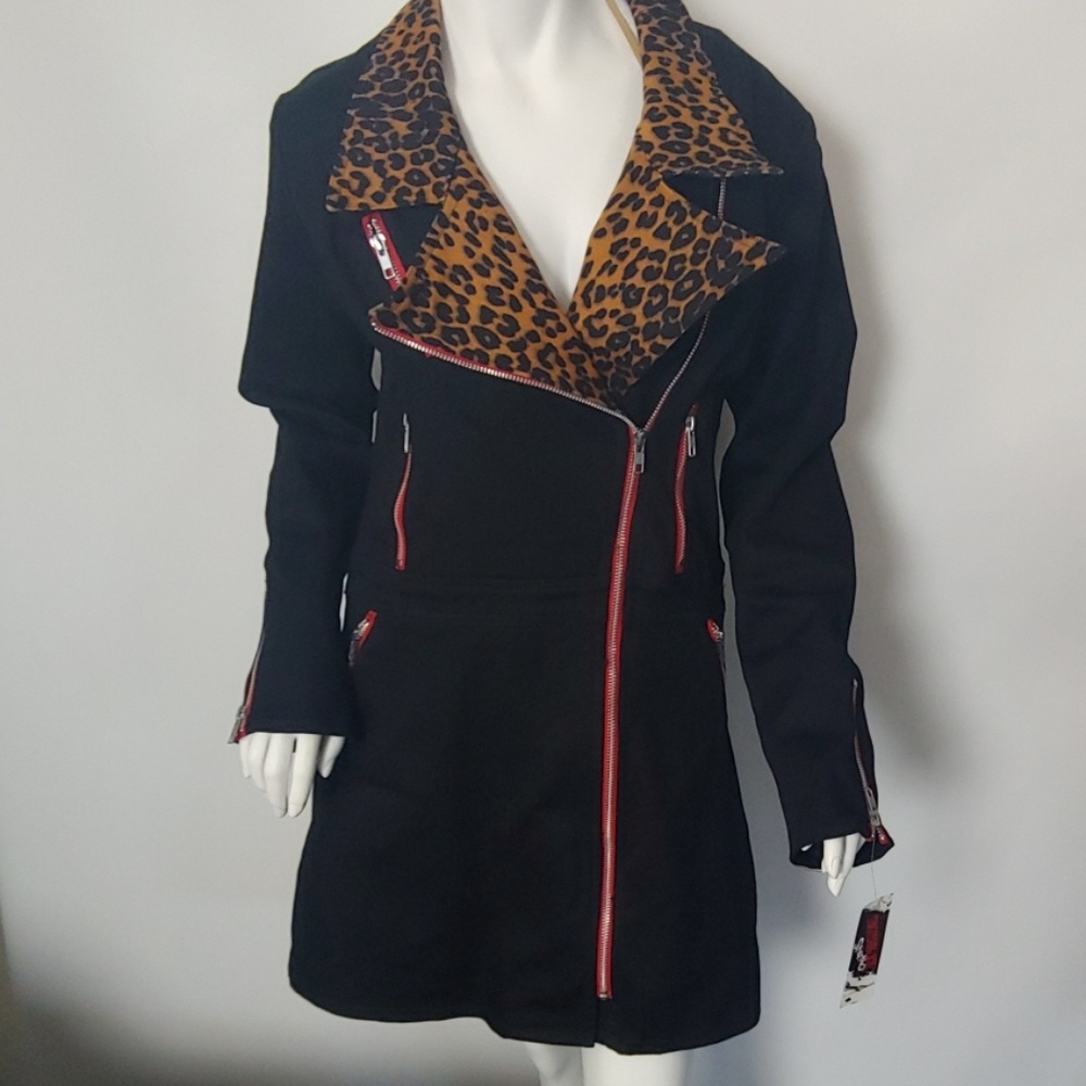 New Black & Leopard Jacket in Large